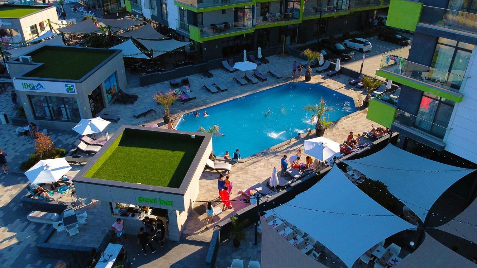 Evelyn's Spa&pool Apartament Mamaia