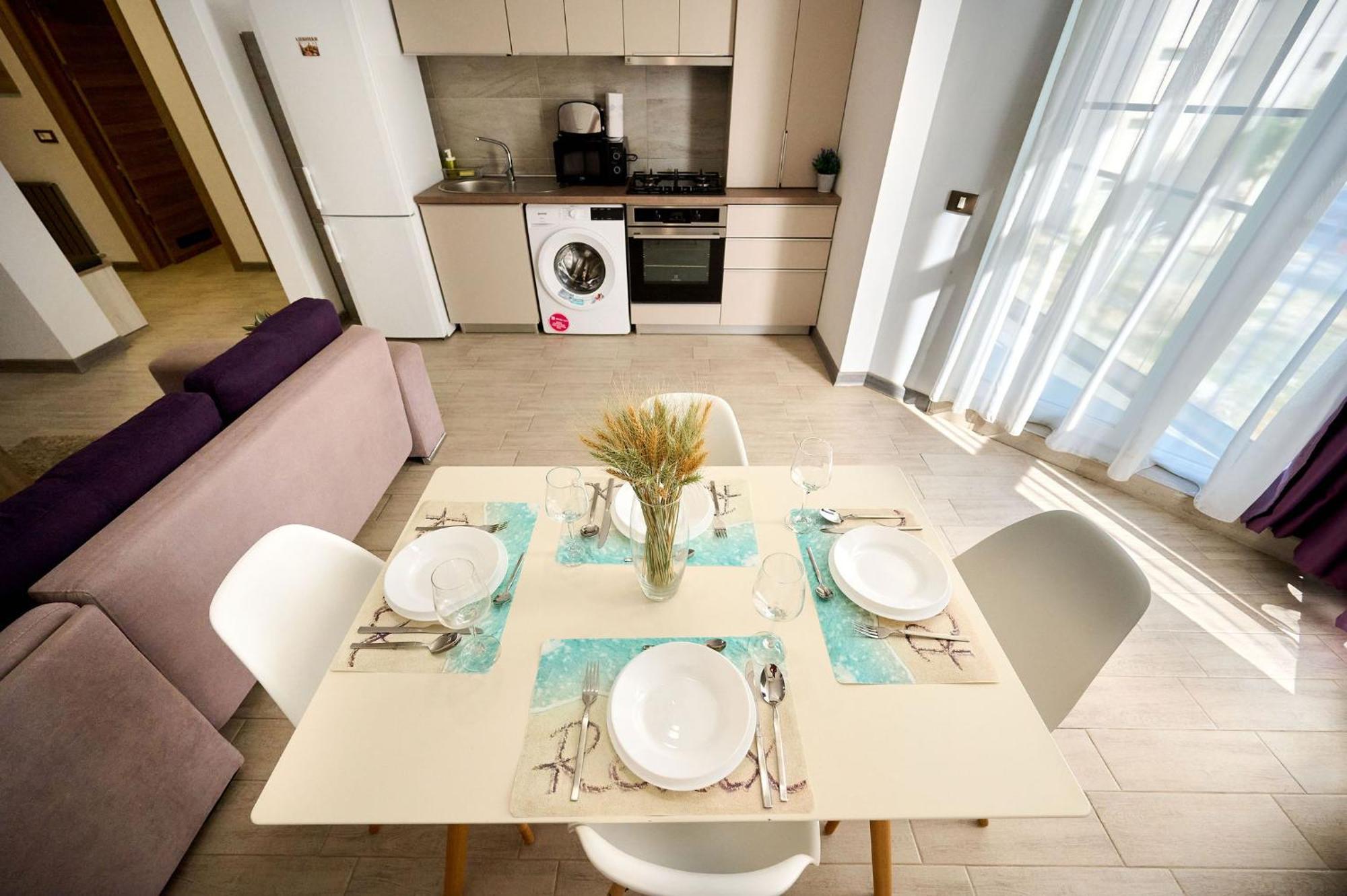 Evelyn's Spa&pool Apartament